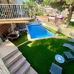 Casa Mama Mia بيت للعطل
